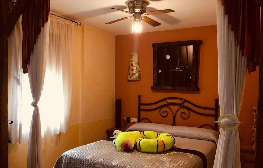 Hotel Hospederia Zacatin Алькала-ла-Реаль Екстер'єр фото