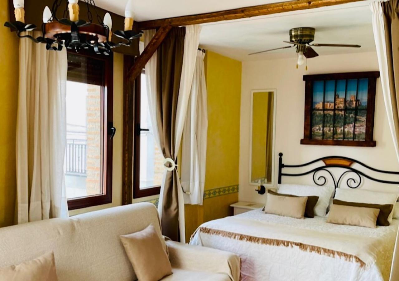 Hotel Hospederia Zacatin Алькала-ла-Реаль Екстер'єр фото